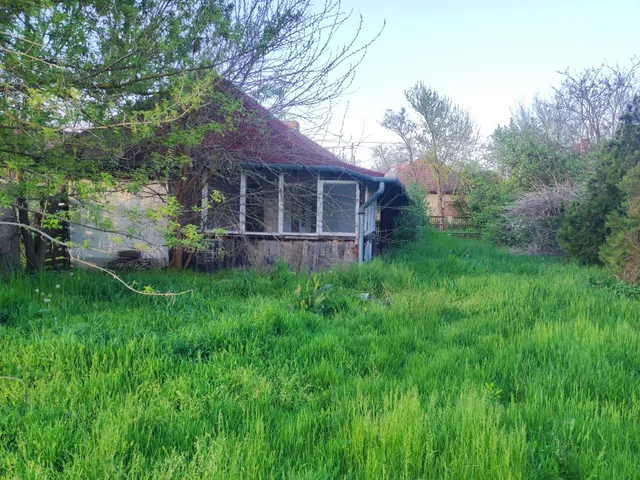 Eladó telek Sarud 1079 nm