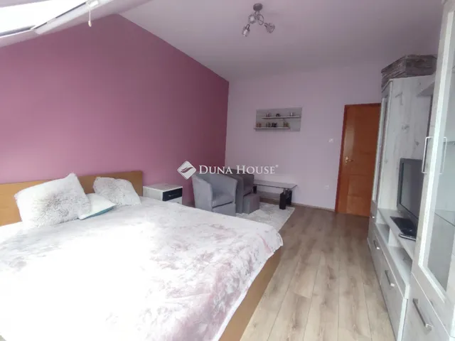 Eladó lakás Szolnok 114 nm