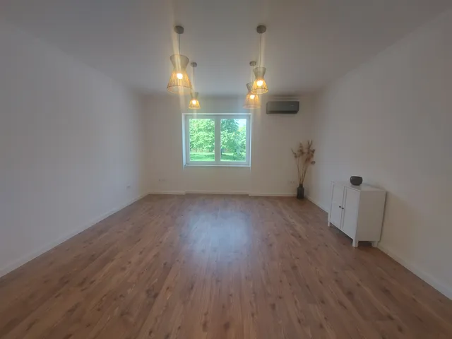 Eladó lakás Szolnok 36 nm