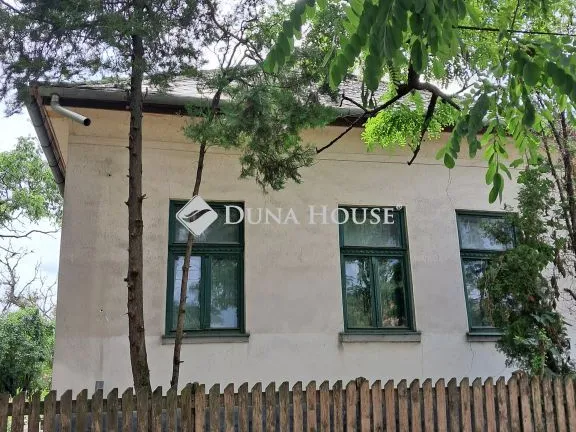 Eladó ház Jászkisér, Bercsényi utca 180 nm