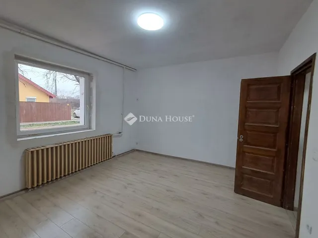 Eladó ház Szolnok, Túzok utca 80 nm