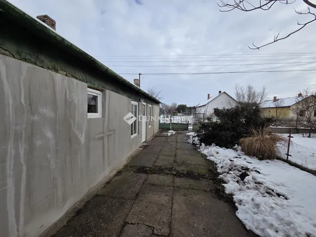 Eladó ház Jászkarajenő, Dózsa György utca 48 nm