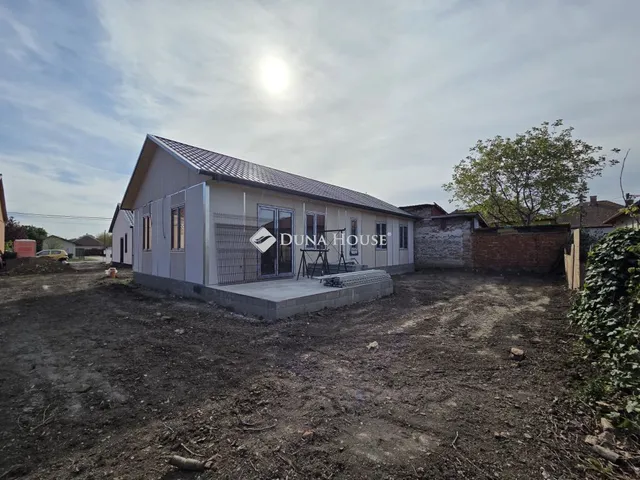 Eladó ház Szolnok 89 nm