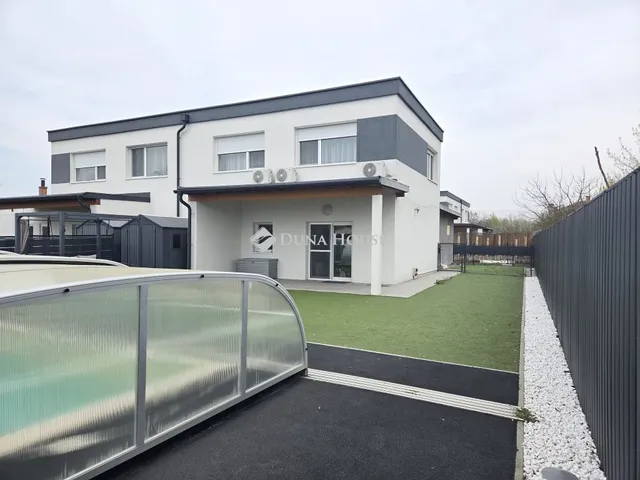 Eladó lakás Szászberek 153 nm