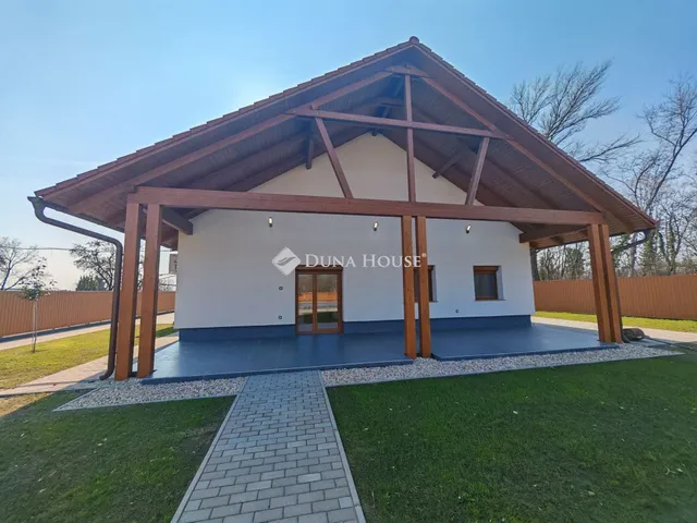 Eladó ház Szolnok 82 nm