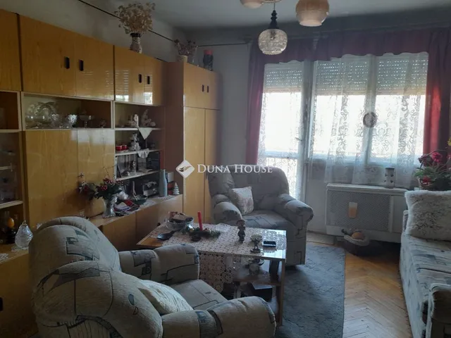 Eladó lakás Szolnok 51 nm