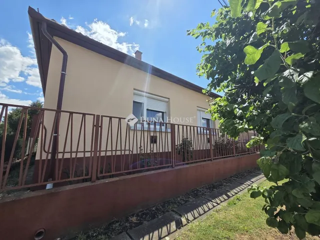 Eladó ház Zagyvarékas 80 nm