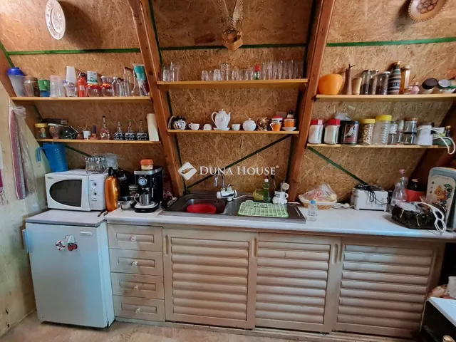 Eladó telek Nagykörű, Hunyadi út 1273 nm