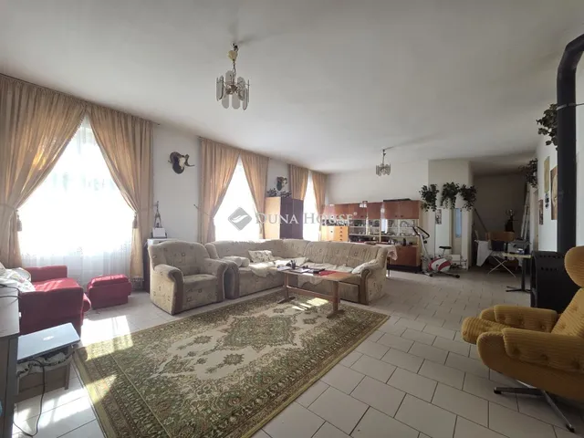 Eladó ház Mezőtúr 445 nm