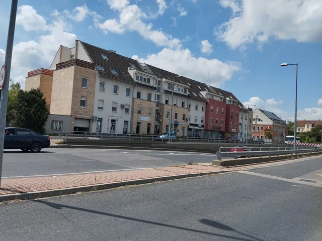 Eladó lakás Győr, Nádorváros 64 nm
