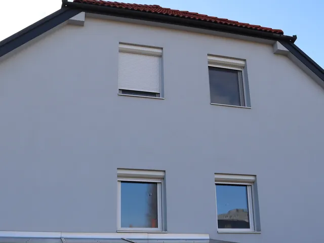 Eladó kereskedelmi és ipari ingatlan Győr, Nádorváros, t 3 nm