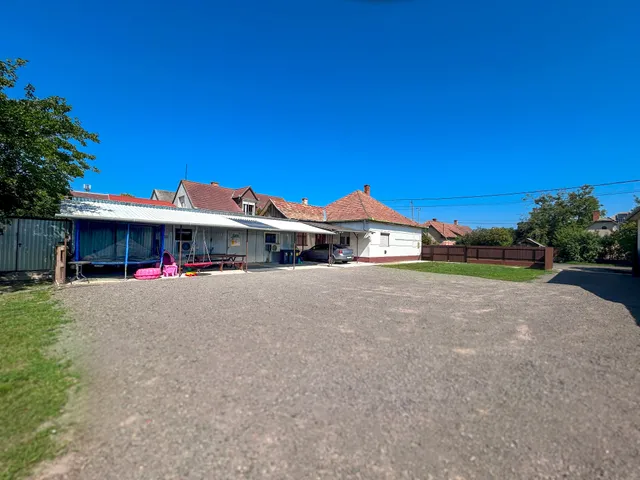 Eladó ház Hajdúszoboszló 90 nm