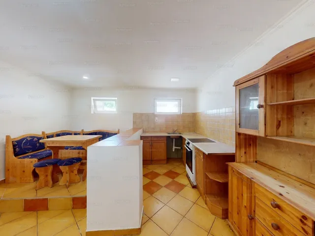 Eladó ház Ják 95 nm