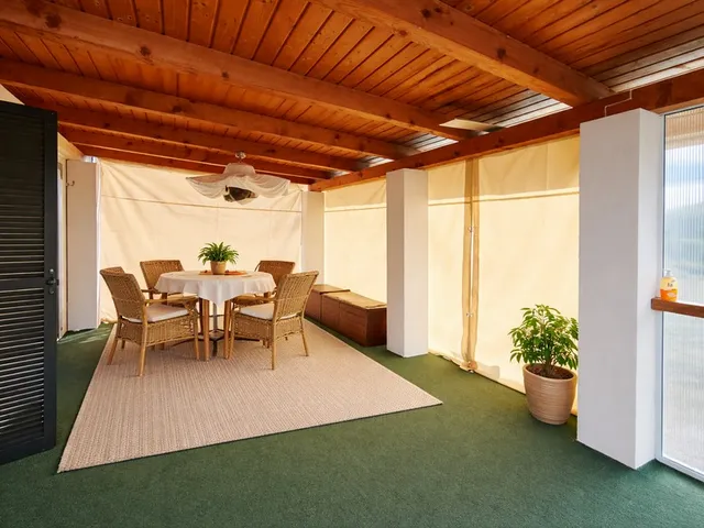 Eladó ház Komárom, Koppánymonostor, feny 70 nm