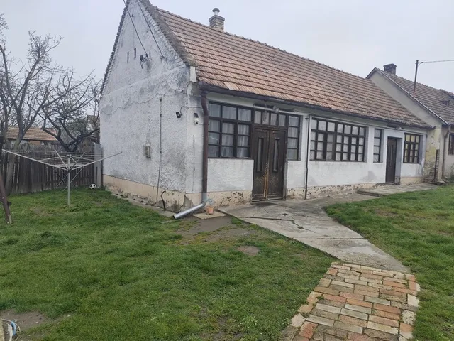 Eladó ház Nagyalásony 70 nm