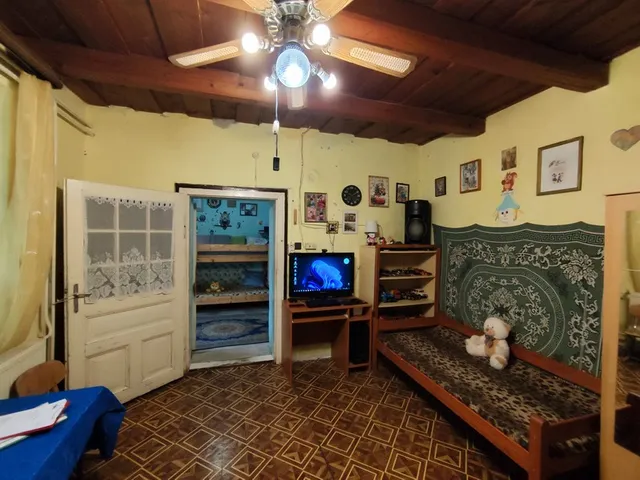 Eladó ház Nagyalásony, p 70 nm