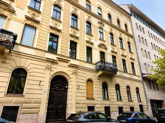 Eladó lakás Budapest VIII. kerület, Palotanegyed 81 nm