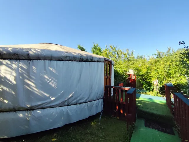 Eladó nyaraló Győr, Górédűlő, jácint 77 nm