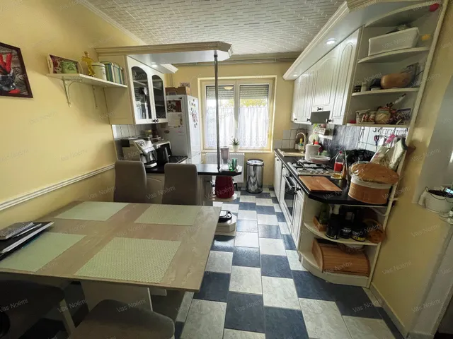 Eladó ház Újudvar 137 nm