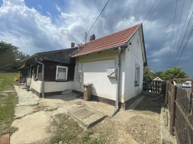 Eladó ház Galambok 55 nm