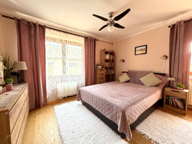 Eladó ház Kaposvár, Rómahegy 106 nm