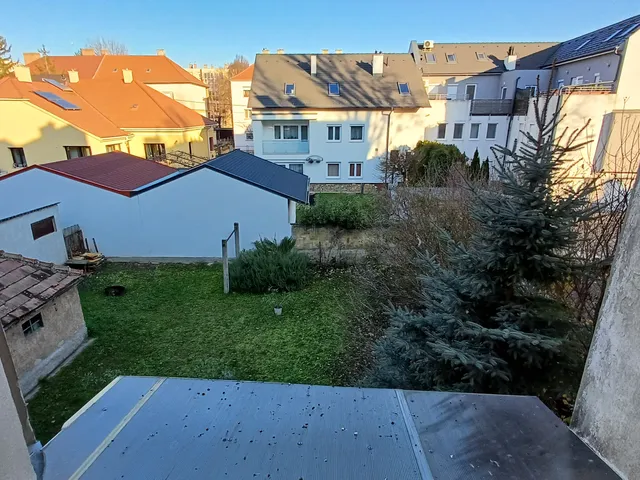 Eladó lakás Győr, Nádorváros 70 nm