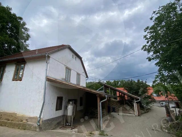 Eladó üdülő és hétvégi ház Mecseknádasd 230 nm