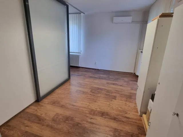 Eladó lakás Pécs, Uránváros 59 nm