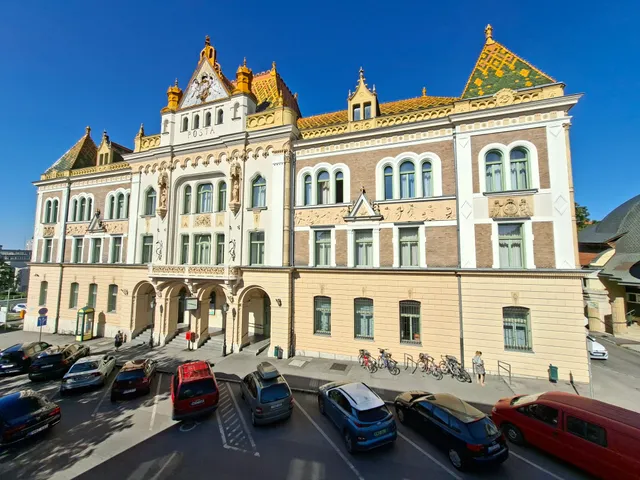 Eladó lakás Pécs, Belváros 140 nm