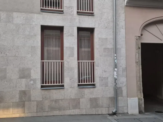 Kiadó lakás Pécs, Felsőmalom utca 52 nm