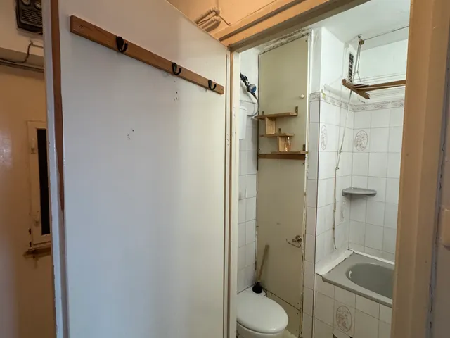 Eladó lakás Pécs, Uránváros 27 nm