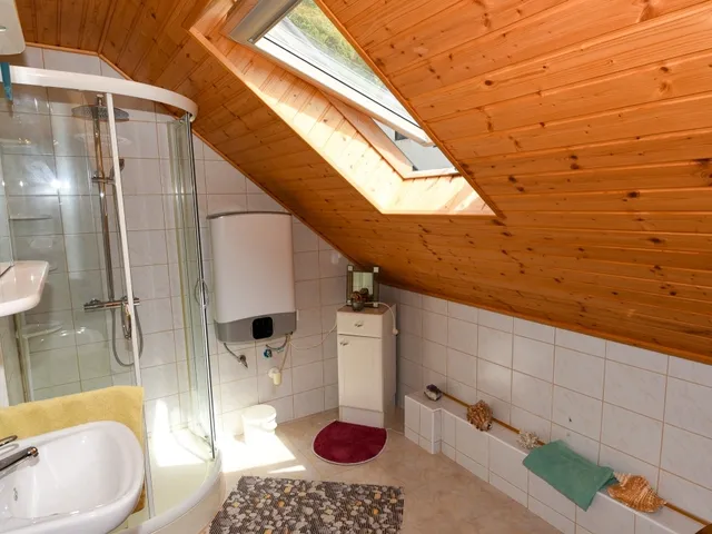 Eladó ház Ábrahámhegy 91 nm