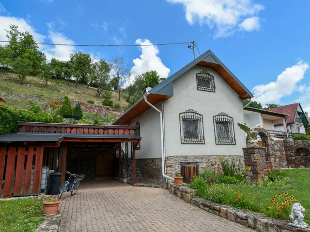 Eladó ház Ábrahámhegy 91 nm