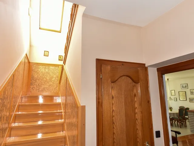 Eladó ház Veszprém 218 nm