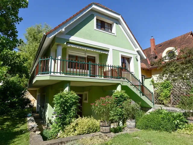 Eladó ház Veszprém 218 nm