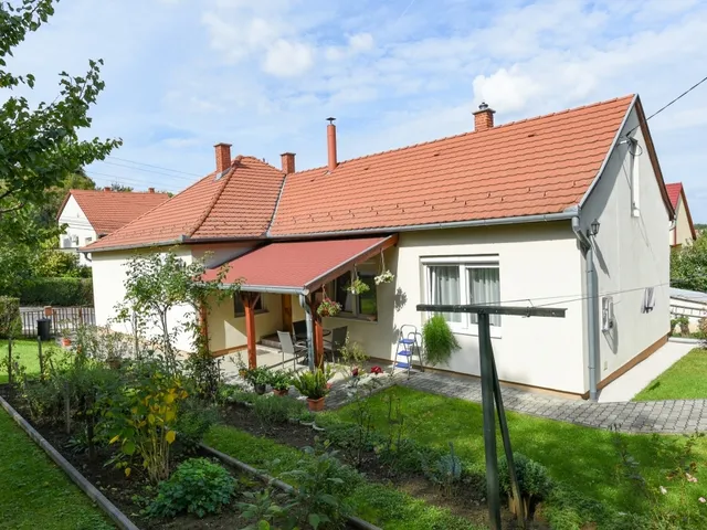 Eladó ház Zalaegerszeg, Landorhegy 100 nm