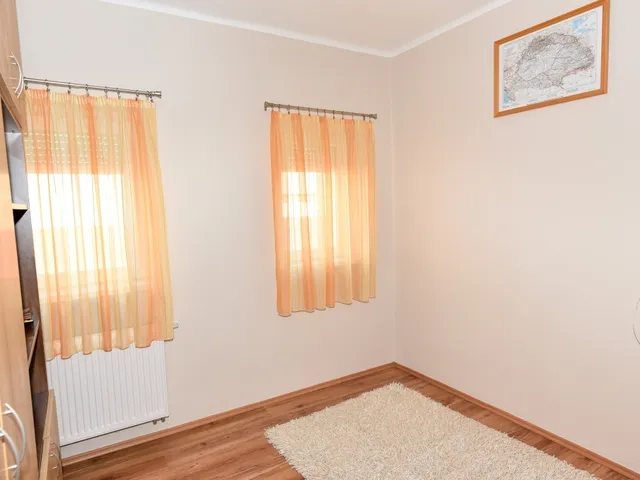 Eladó ház Zalaegerszeg, Landorhegy 100 nm