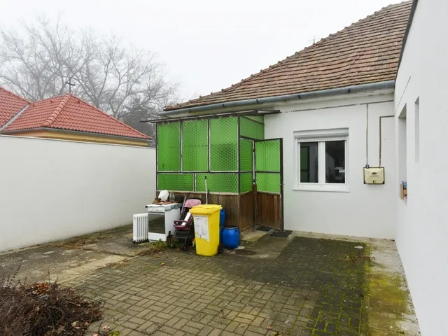 Eladó ház Veszprém, Újtelep 103 nm