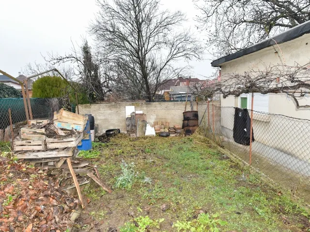 Eladó ház Veszprém, Dózsaváros 109 nm