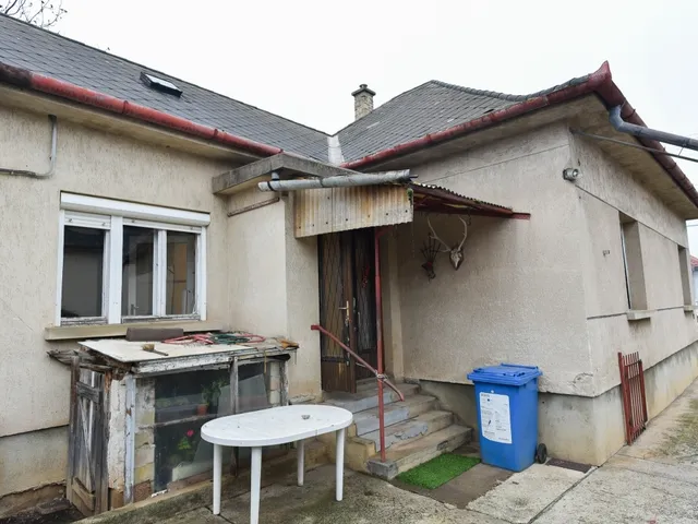 Eladó ház Veszprém, Dózsaváros 109 nm