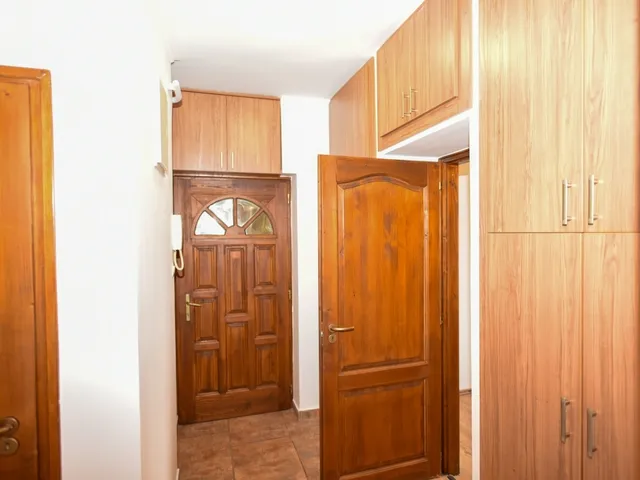 Eladó lakás Veszprém, Egyetemváros 61 nm