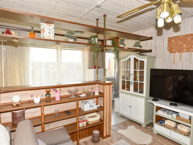 Eladó lakás Veszprém, Jutasi úti lakótelep 33 nm