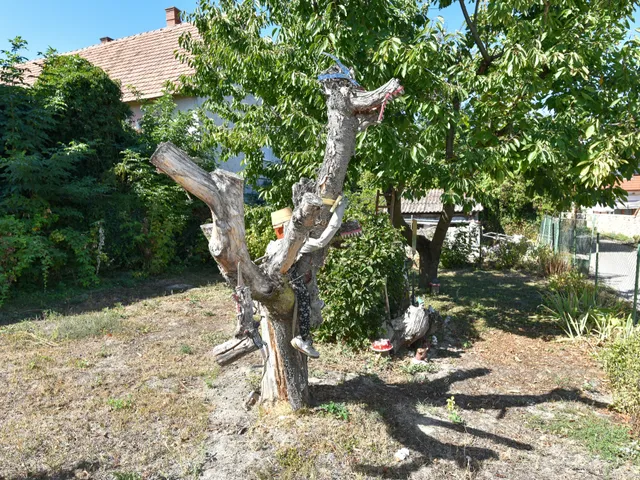 Eladó ház Nagyvázsony 49 nm