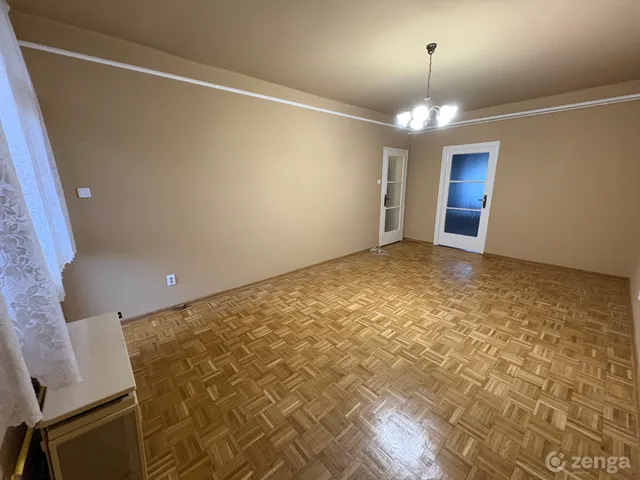 Eladó lakás Kiskunfélegyháza, Erdélyváros 57 nm