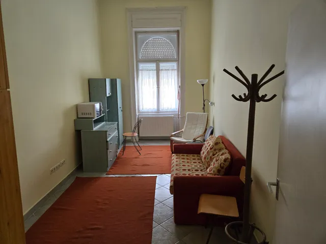 Kiadó lakás Budapest VII. kerület, Belső-Erzsébetváros, Erzsébet krt. 12 nm