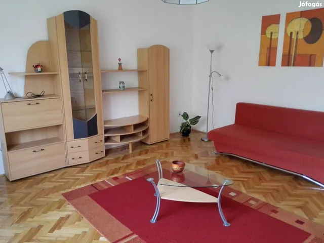 Kiadó lakás Szeged, Felsőváros 45 nm
