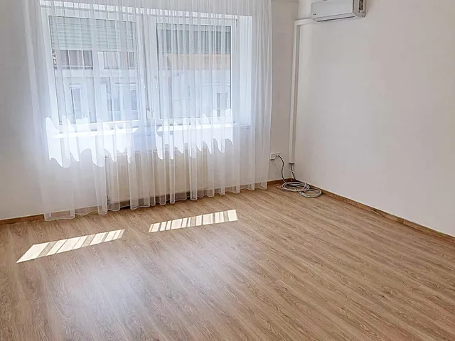 Eladó lakás Nyíregyháza, Belváros, Virág út 48 nm
