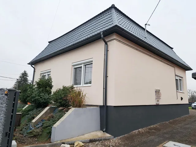 Eladó ház Újfehértó, Szőlő út 80 nm