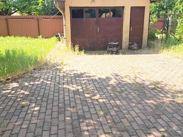 Eladó ház Újfehértó, Debreceni út 150 nm