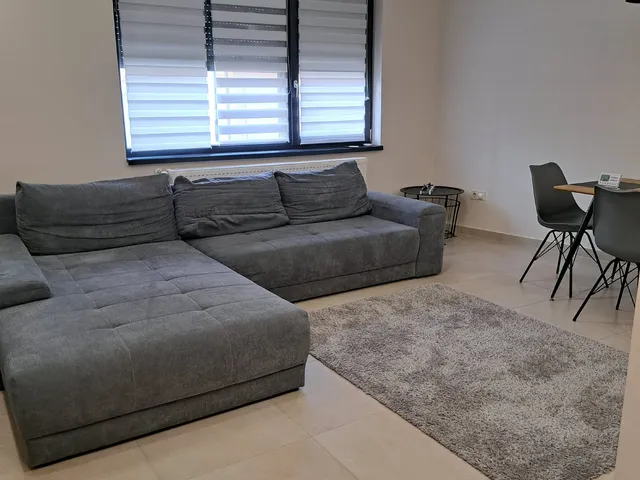 Kiadó lakás Nyíregyháza, Bujtos, Selyem út 57 nm